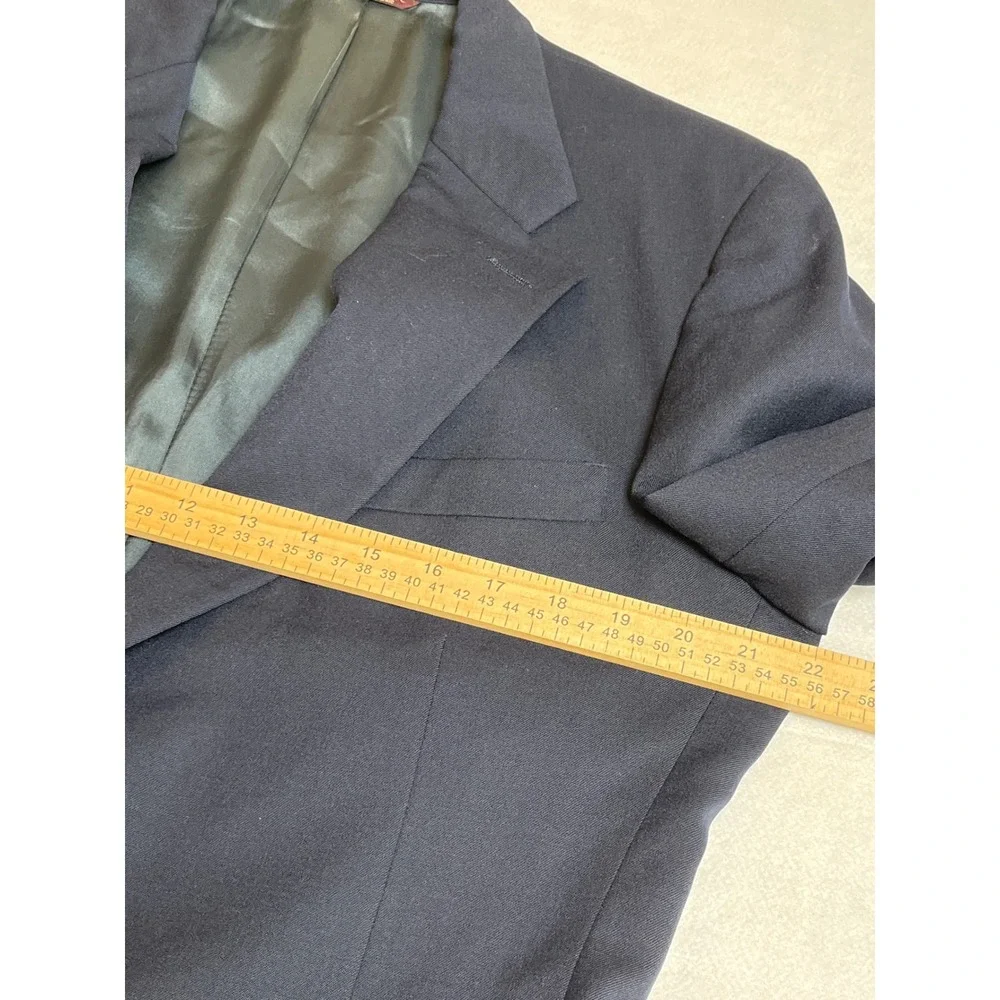 Vintage Barneys New York Country Britches Navy Blue Blazer Gold Buttons 42R USA